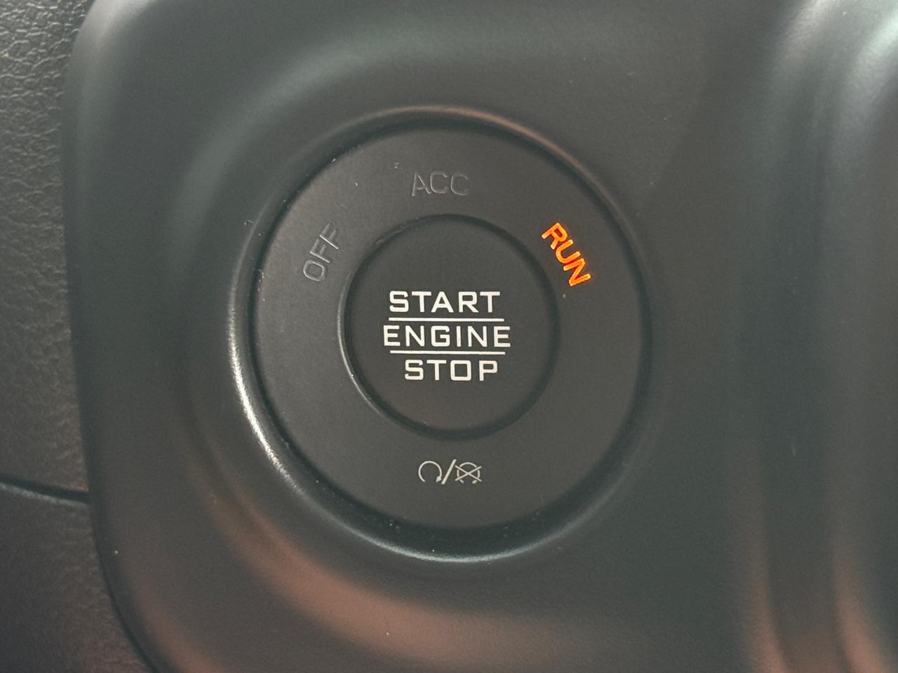 Jeep Wrangler Unlimited Sport Altitude 2023