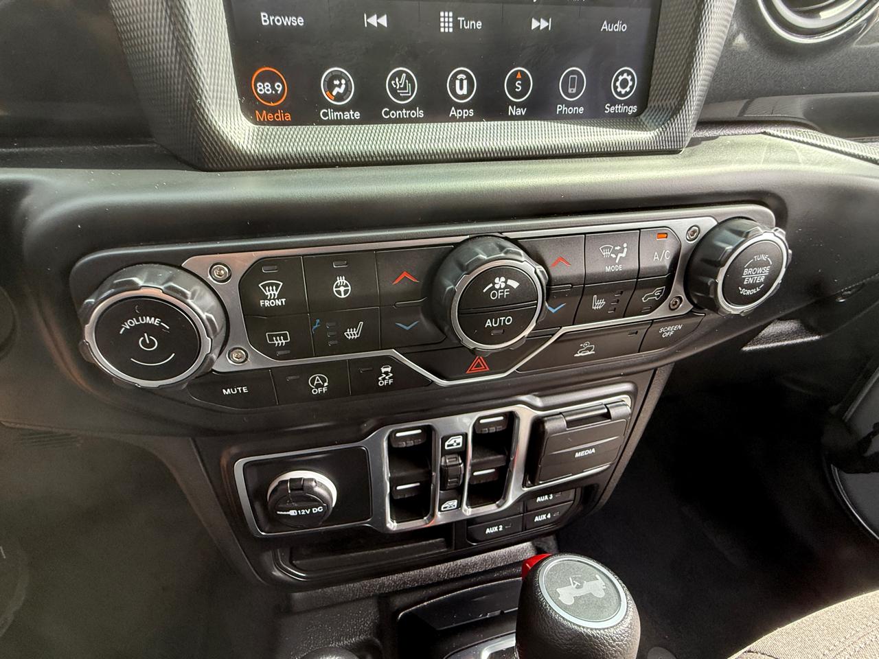 Jeep Wrangler Unlimited Sport Altitude 2023