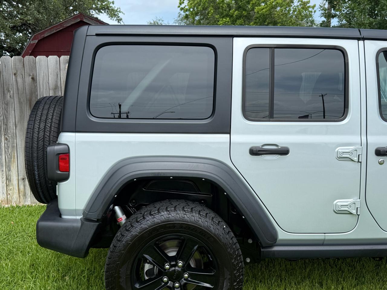 Jeep Wrangler Unlimited Sport Altitude 2023