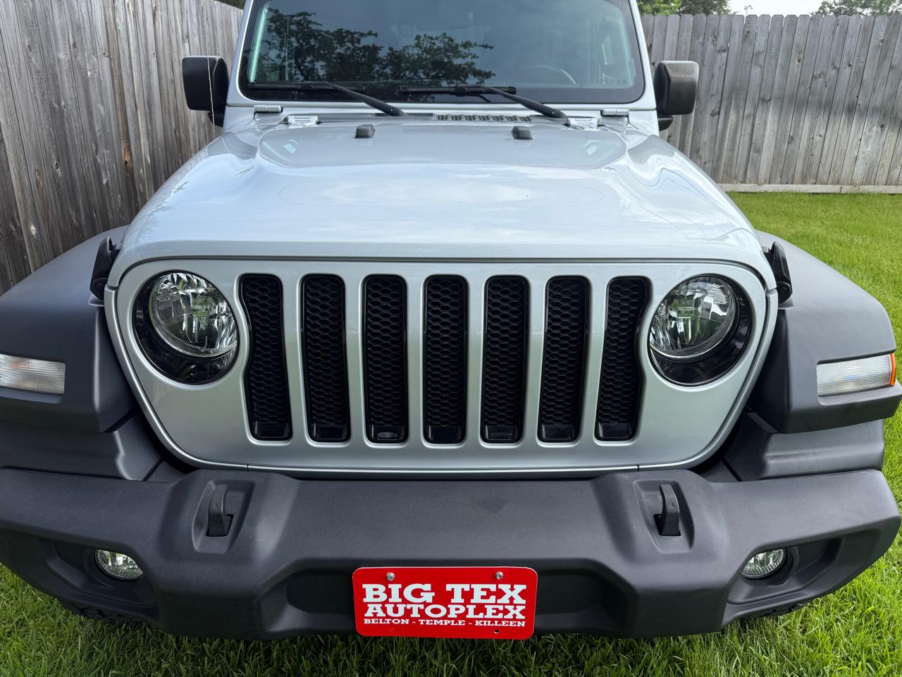 Jeep Wrangler Unlimited Sport Altitude 2023