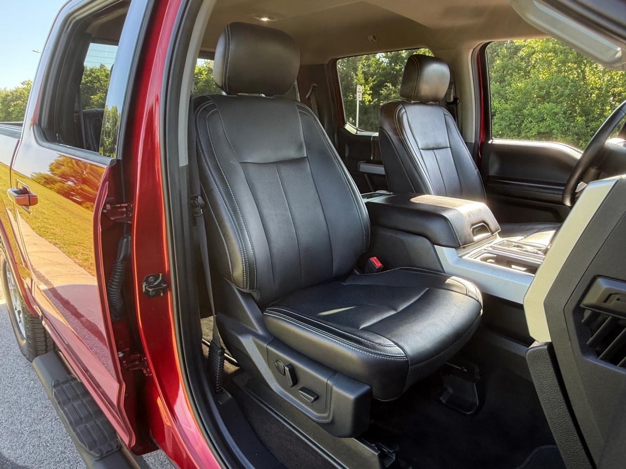Ford F-150 Lariat SuperCrew 5.5-ft. Bed 4WD 2019