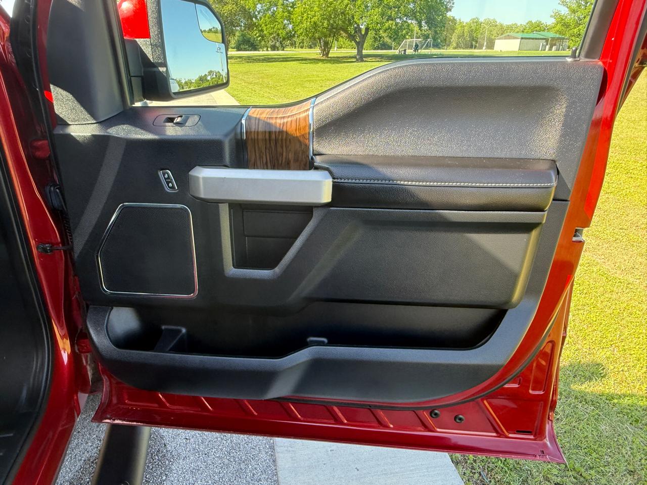 Ford F-150 Lariat SuperCrew 5.5-ft. Bed 4WD 2019