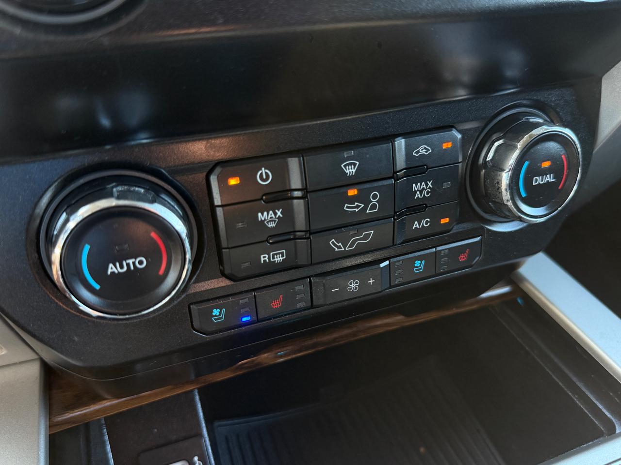 Ford F-150 Lariat SuperCrew 5.5-ft. Bed 4WD 2019