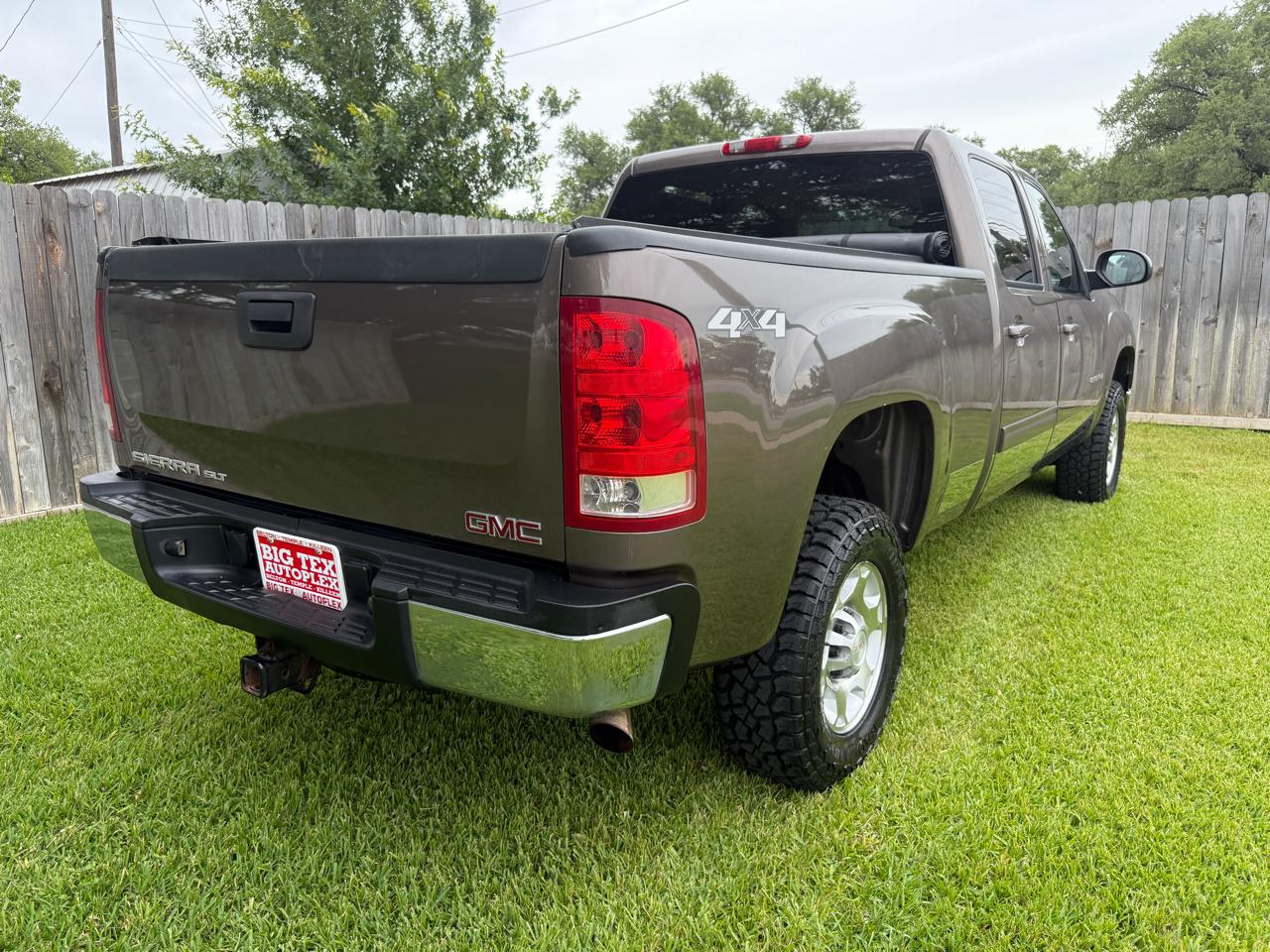 GMC Sierra 2500HD SLT Crew Cab Std. Box 4WD 2008