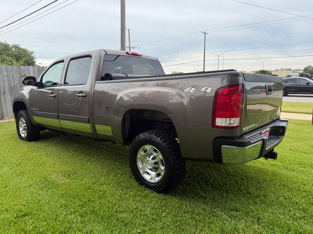 GMC Sierra 2500HD SLT Crew Cab Std. Box 4WD 2008
