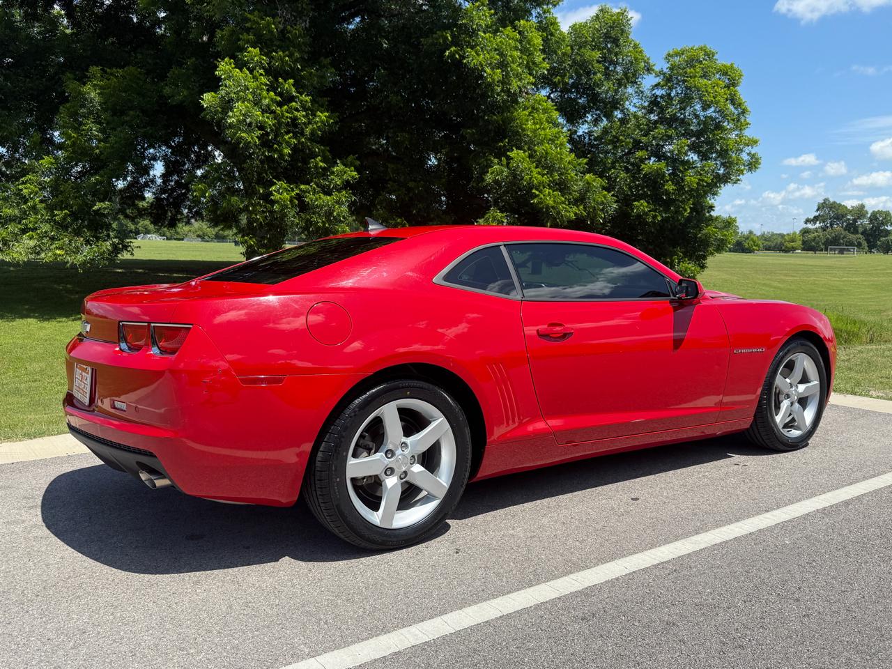 Chevrolet Camaro 2LT Coupe 2011