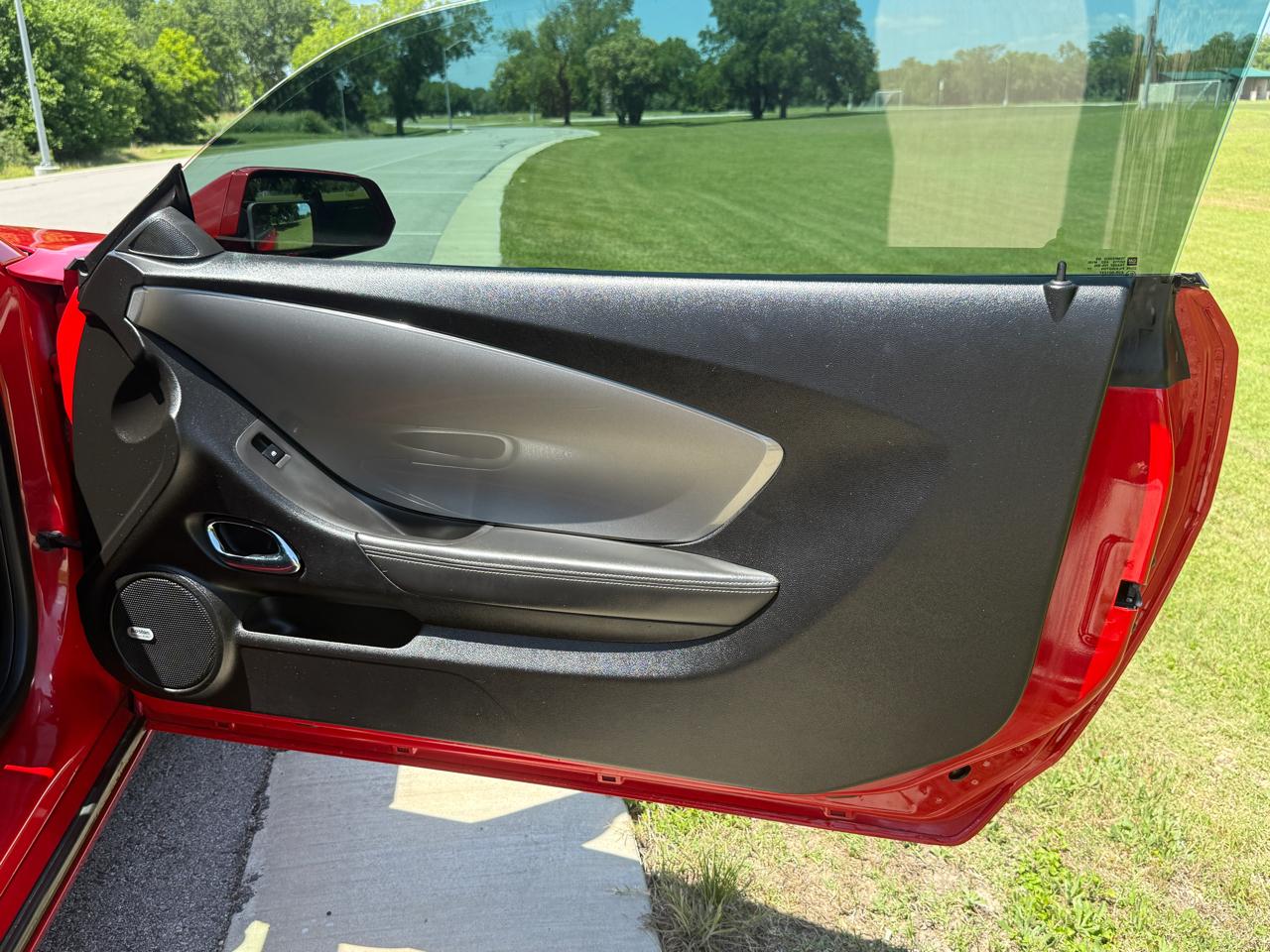 Chevrolet Camaro 2LT Coupe 2011