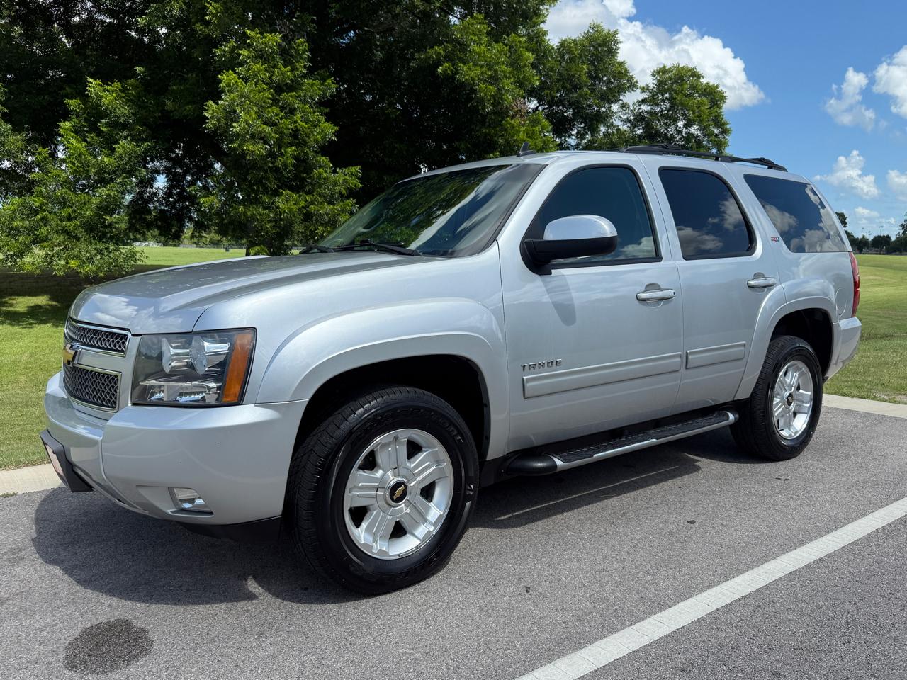 Chevrolet Tahoe  2013