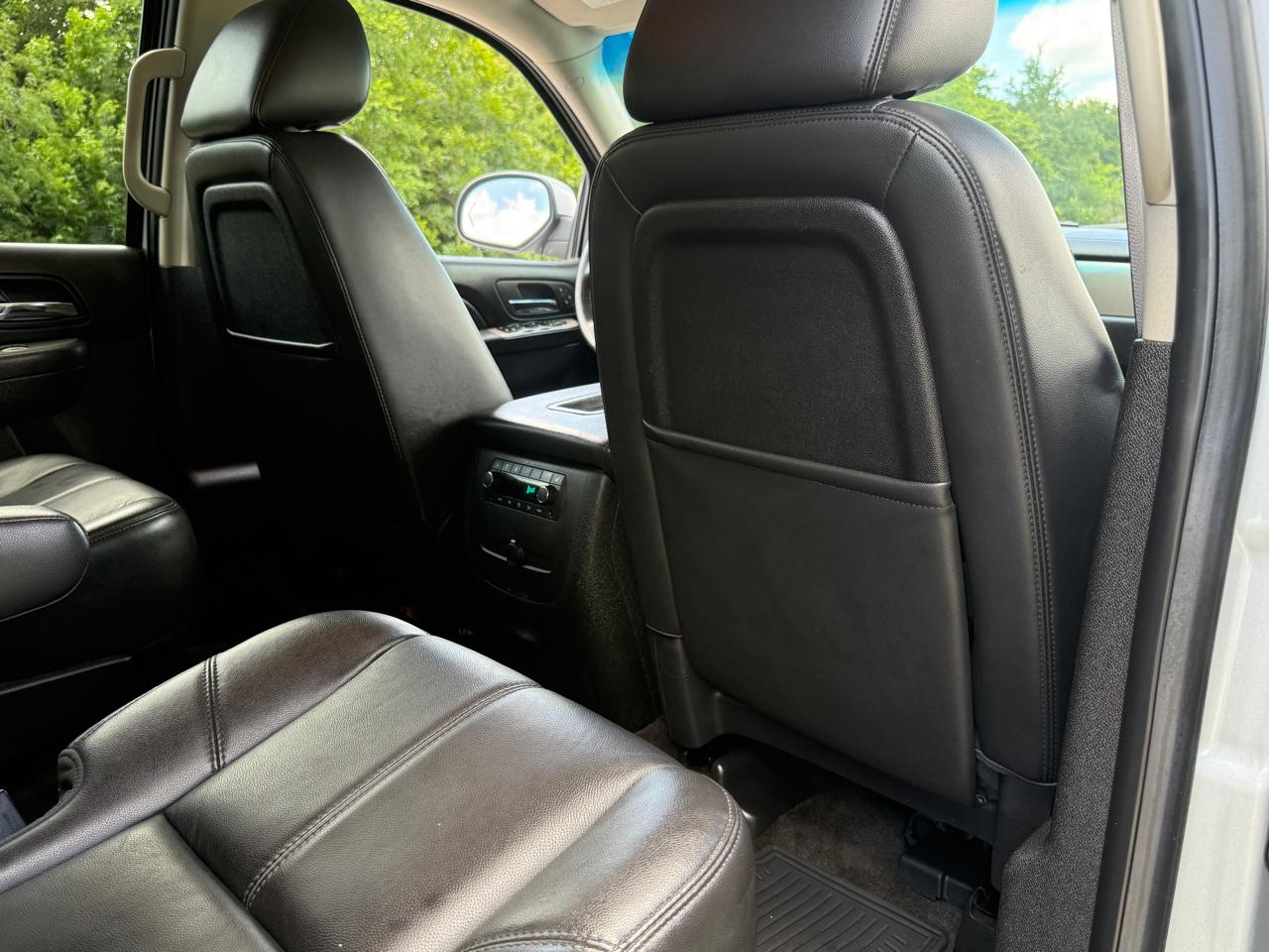 Chevrolet Tahoe  2013