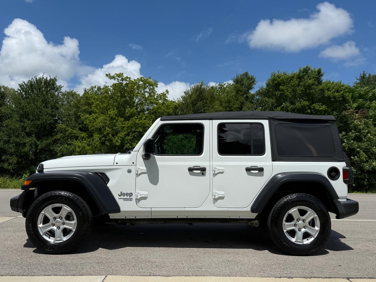 Jeep Wrangler Unlimited Sport 2018