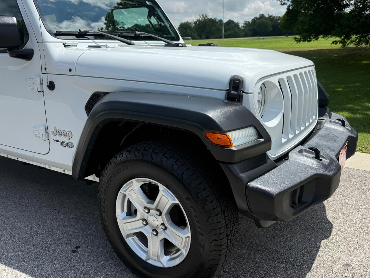 Jeep Wrangler Unlimited Sport 2018