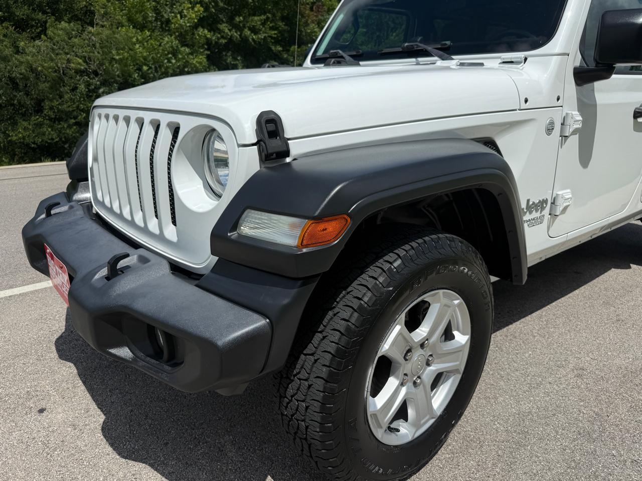 Jeep Wrangler Unlimited Sport 2018