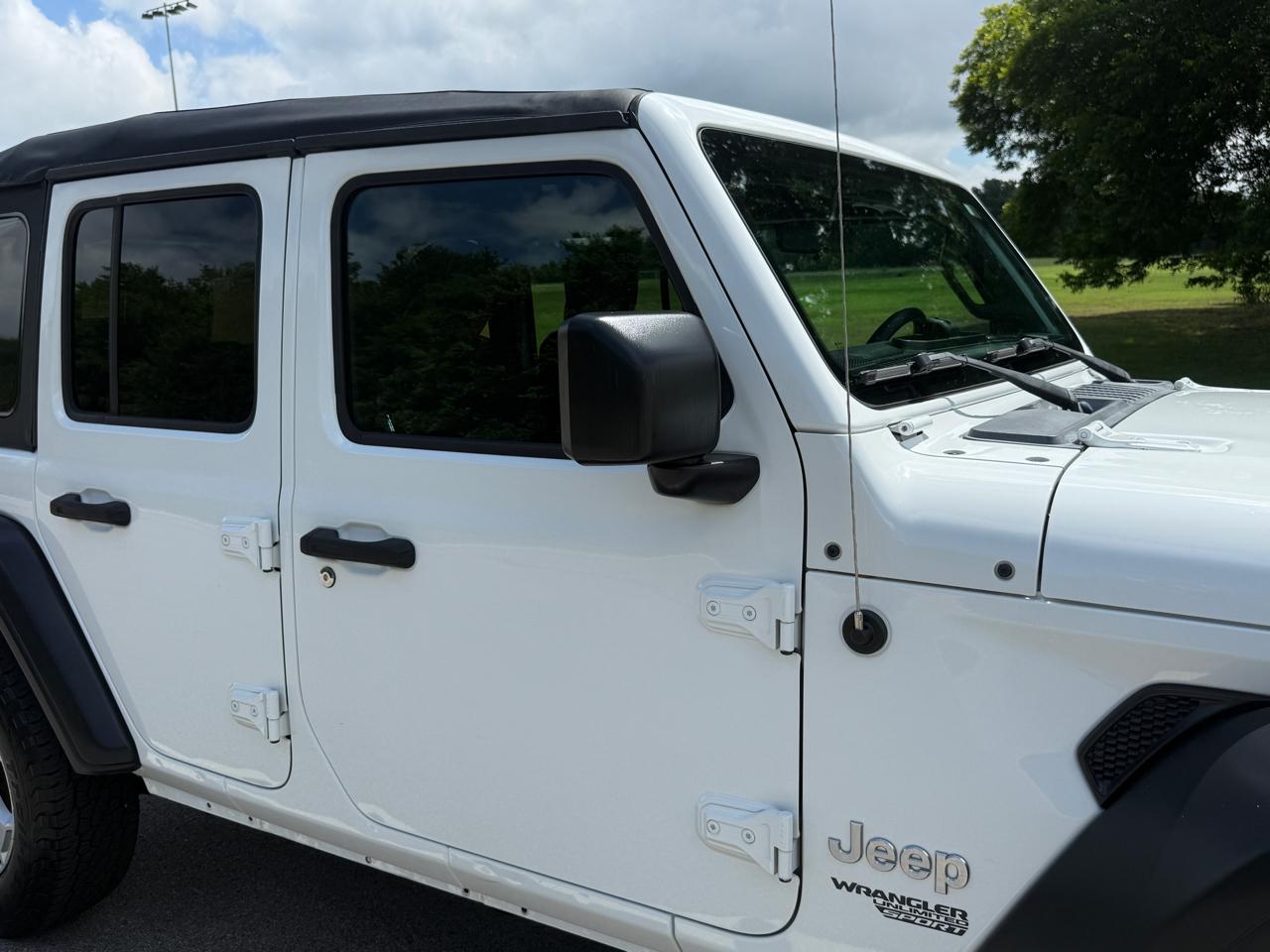 Jeep Wrangler Unlimited Sport 2018