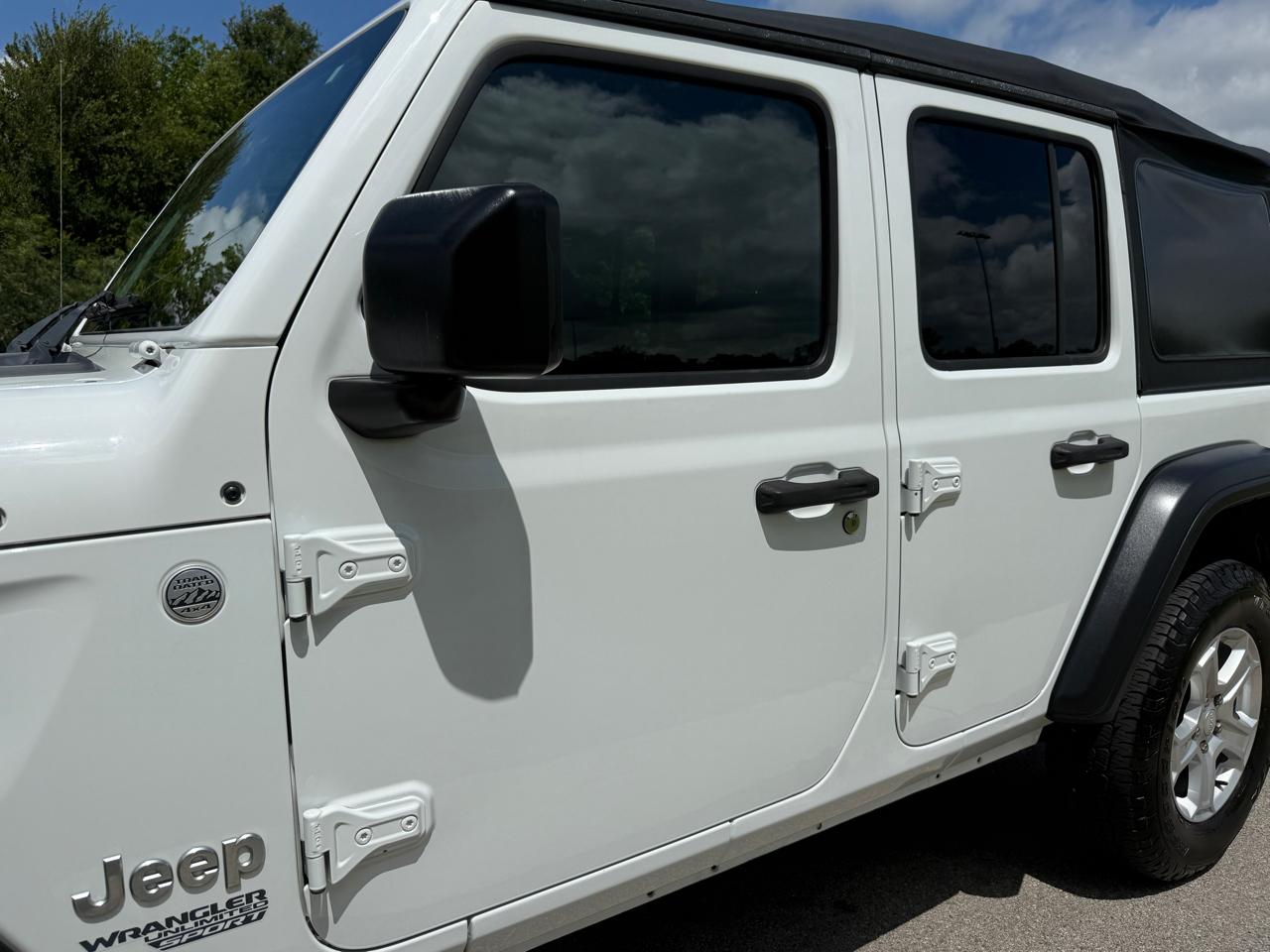 Jeep Wrangler Unlimited Sport 2018
