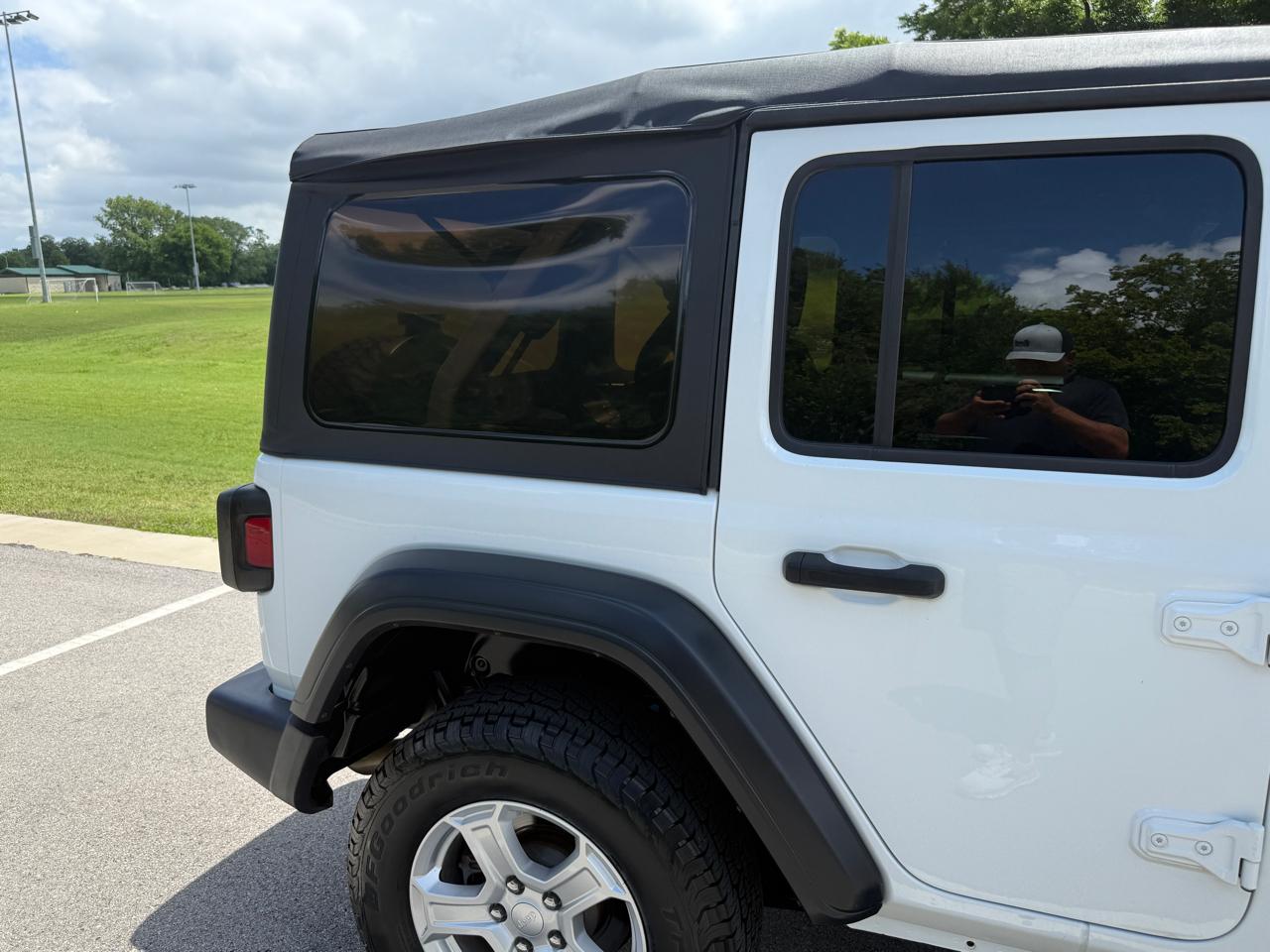 Jeep Wrangler Unlimited Sport 2018