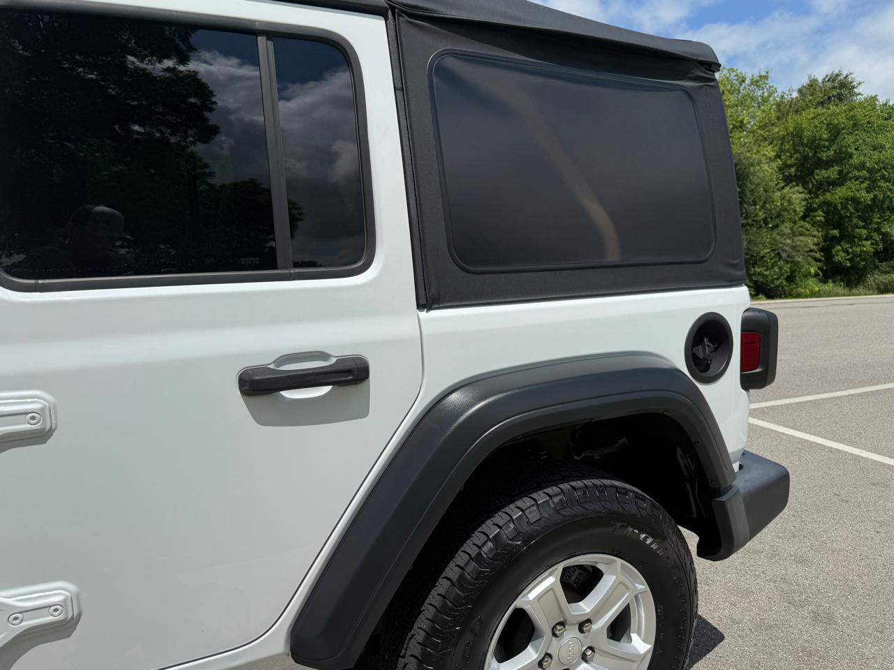 Jeep Wrangler Unlimited Sport 2018