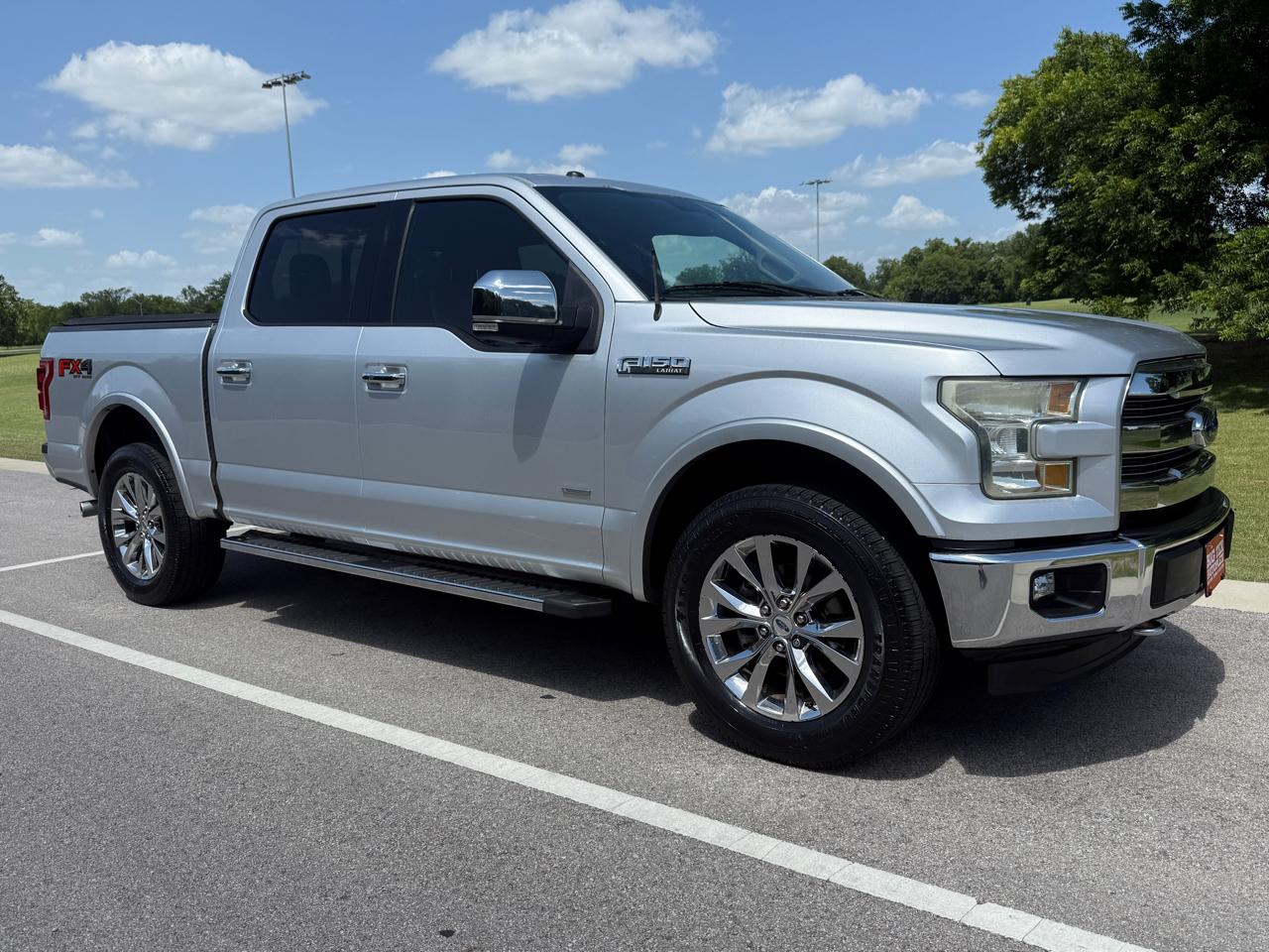 Ford F-150 Lariat SuperCrew 5.5-ft. Bed 4WD 2015