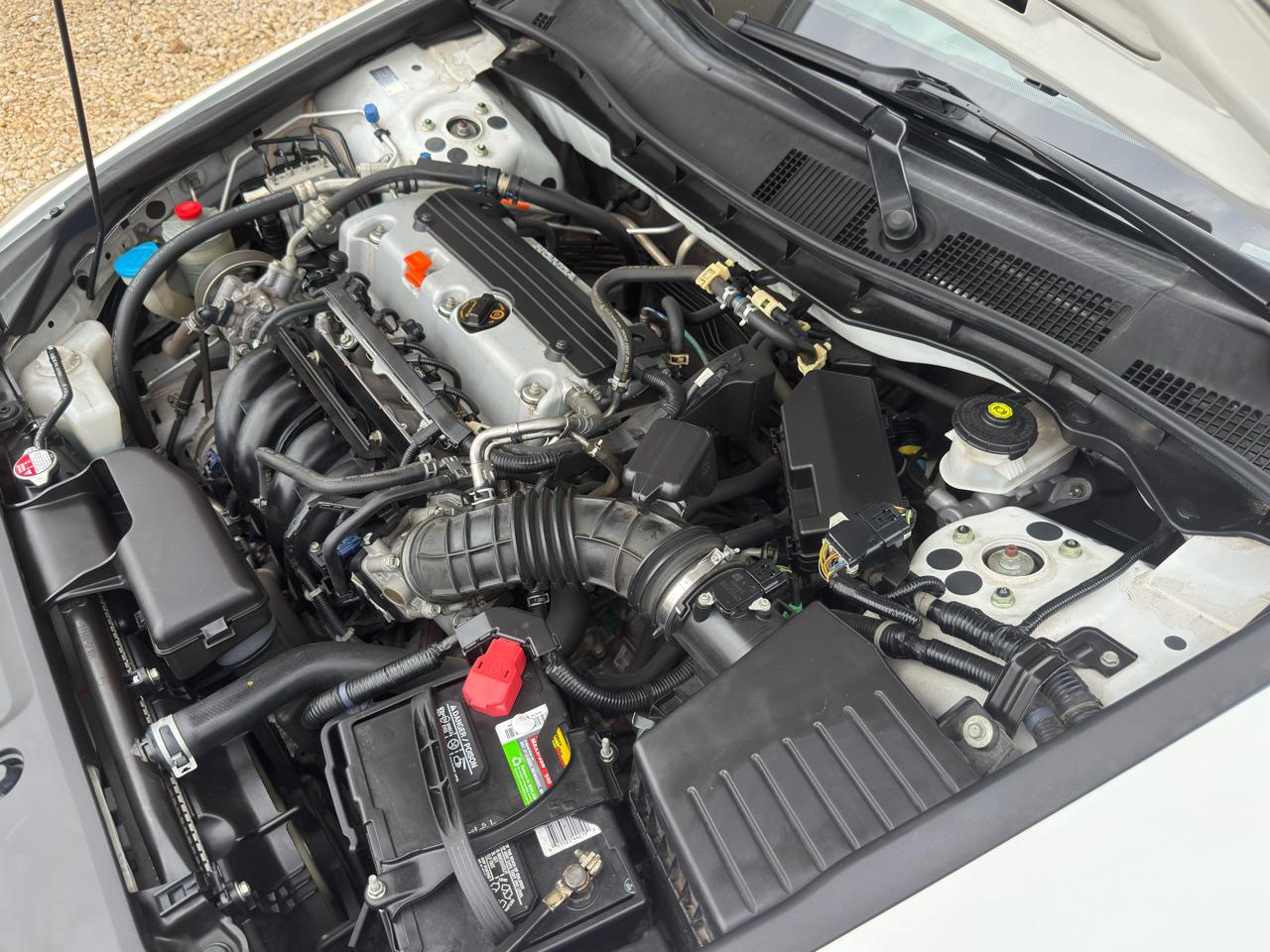 Honda Accord LX sedan AT 2012