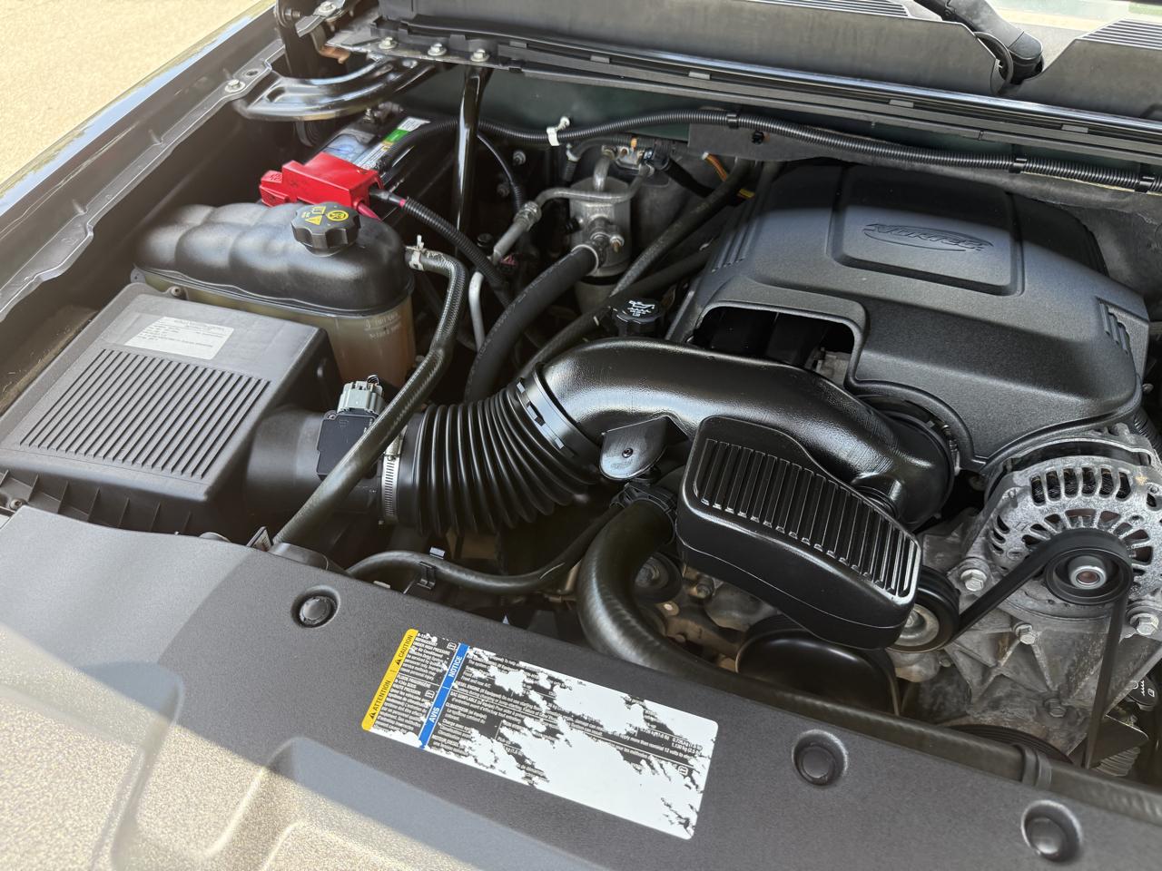 Chevrolet Silverado 1500 LT Crew Cab 2WD 2011