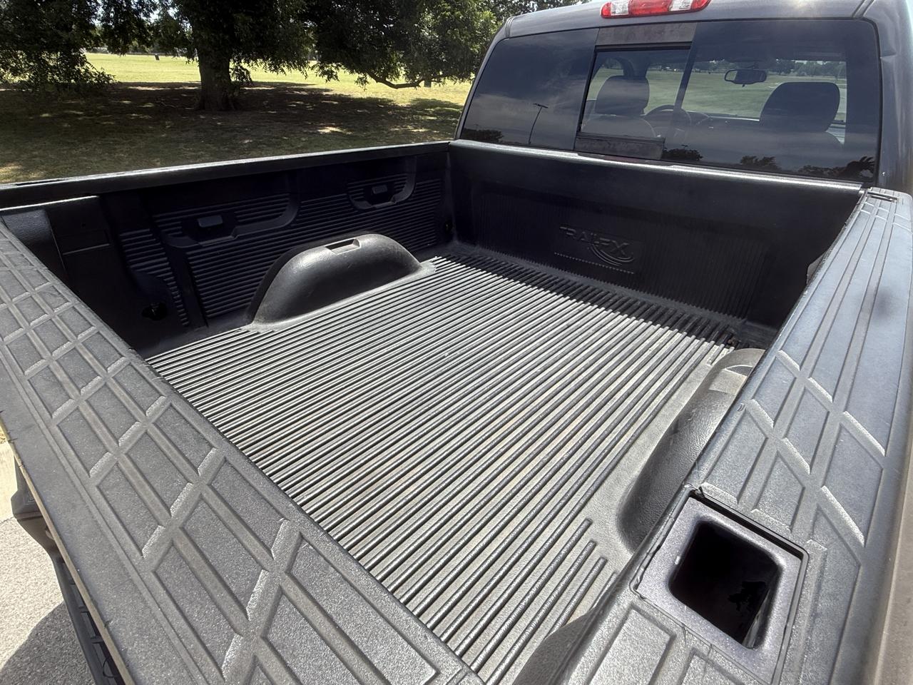 Chevrolet Silverado 1500 LT Crew Cab 2WD 2011