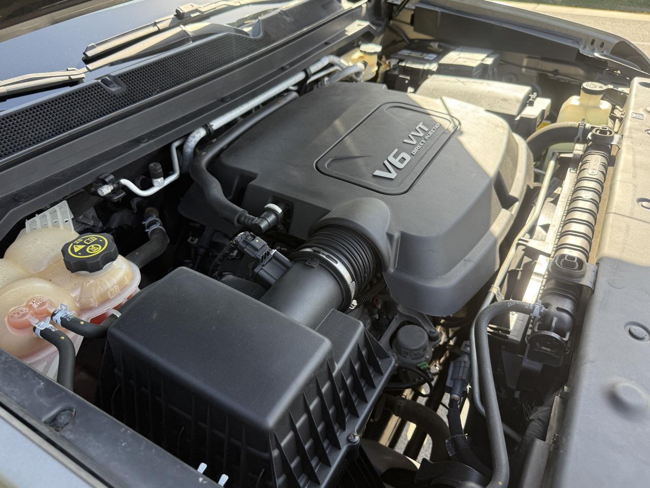 GMC Canyon SLE Crew Cab 4WD 2016