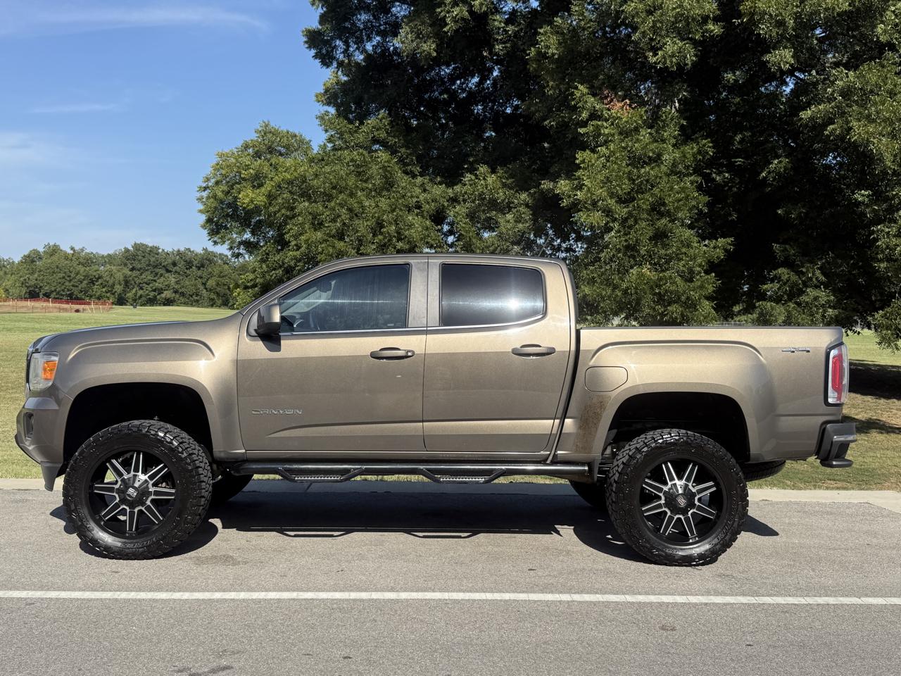 GMC Canyon SLE Crew Cab 4WD 2016