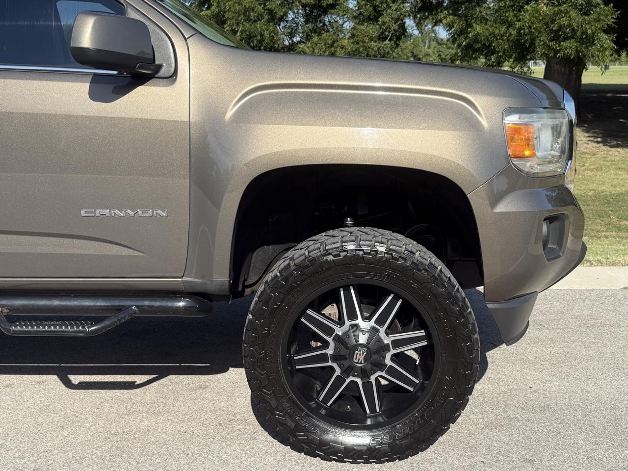 GMC Canyon SLE Crew Cab 4WD 2016
