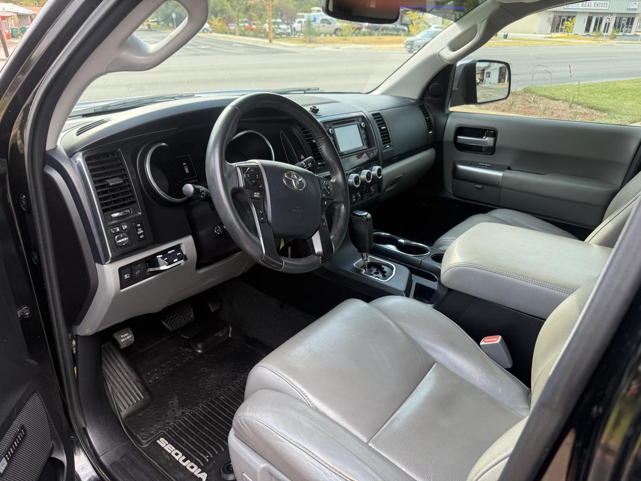 Toyota Sequoia Limited 4WD 2018