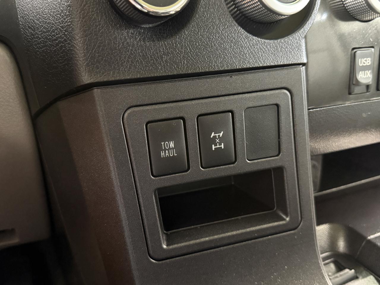 Toyota Sequoia Limited 4WD 2018