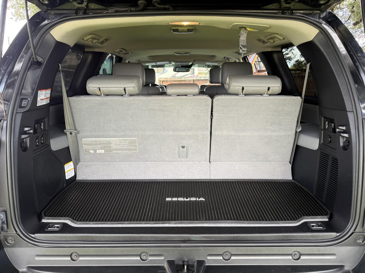 Toyota Sequoia Limited 4WD 2018
