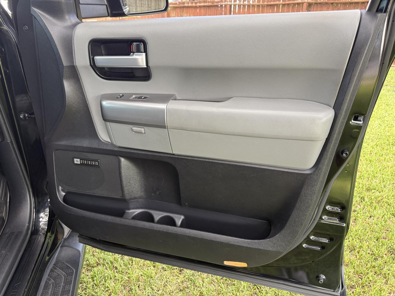 Toyota Sequoia Limited 4WD 2018