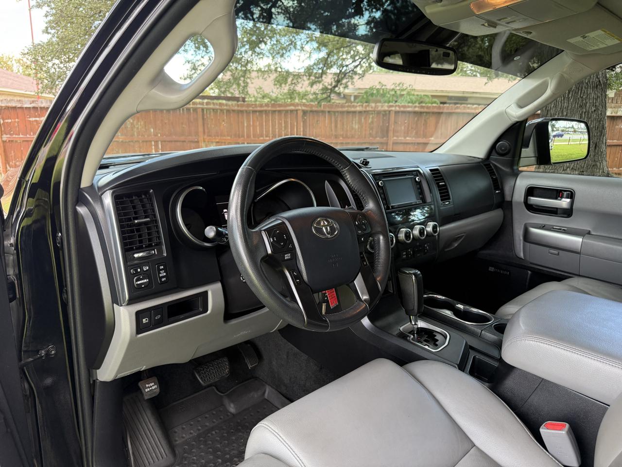 Toyota Sequoia Limited 4WD 2018