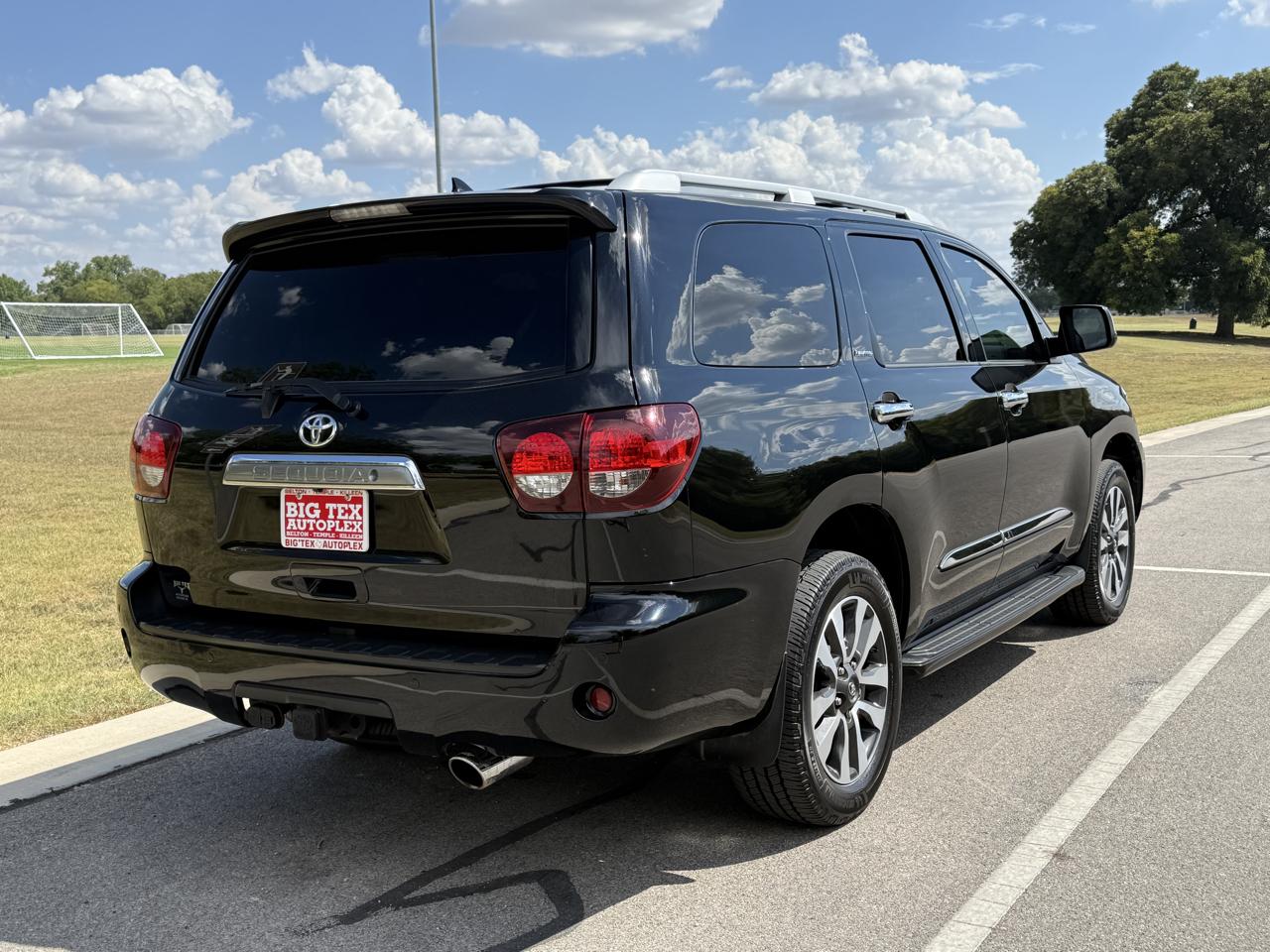 Toyota Sequoia Limited 4WD 2018