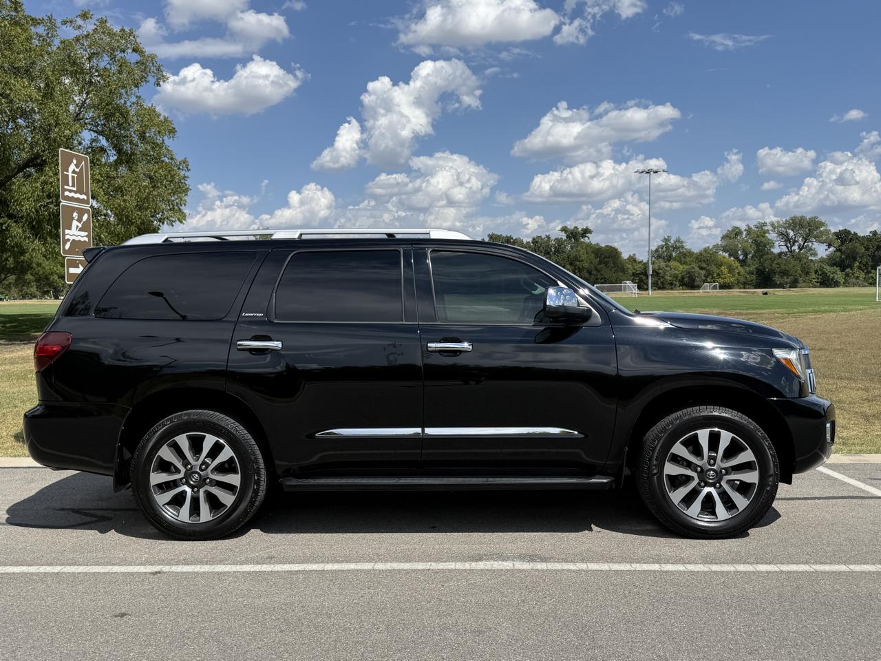 Toyota Sequoia Limited 4WD 2018
