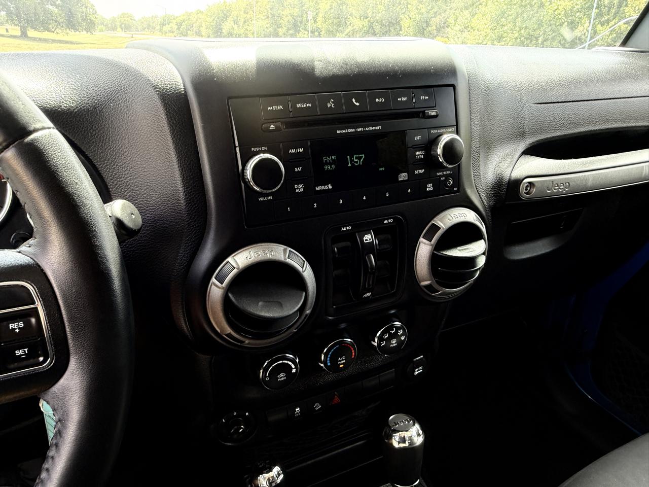 Jeep Wrangler Unlimited Sport 4WD 2016