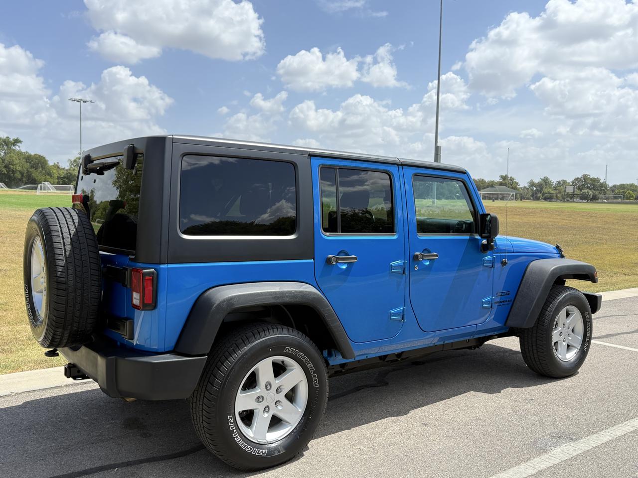 Jeep Wrangler Unlimited Sport 4WD 2016