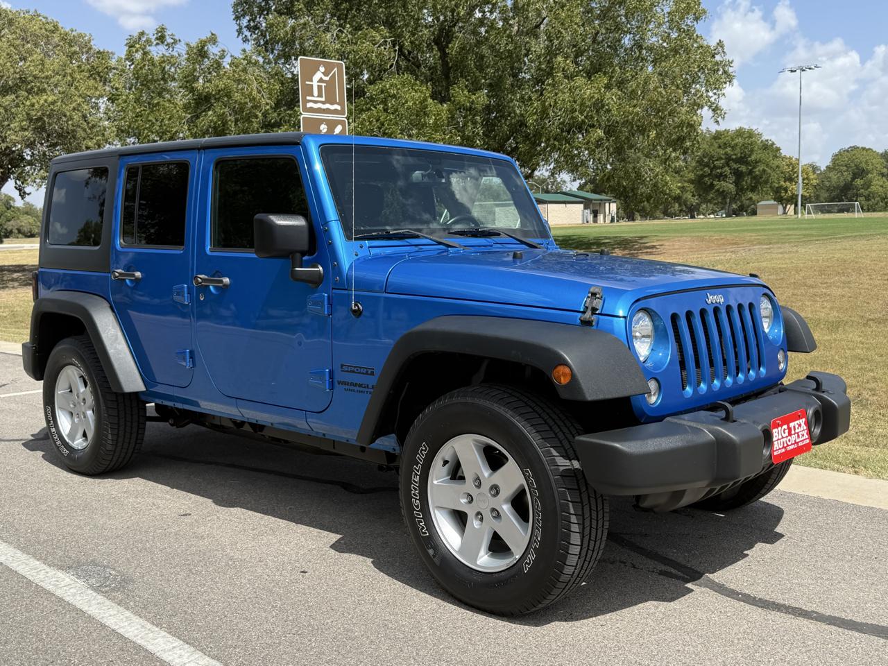 Jeep Wrangler Unlimited Sport 4WD 2016