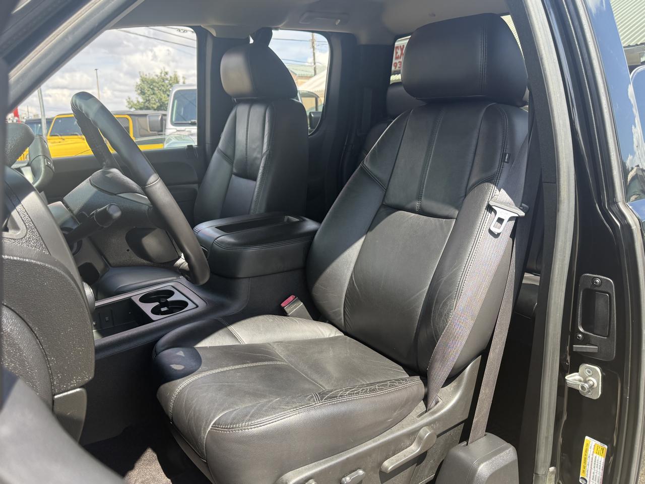 Chevrolet Silverado 1500 LT1 Extended Cab 4WD 2010