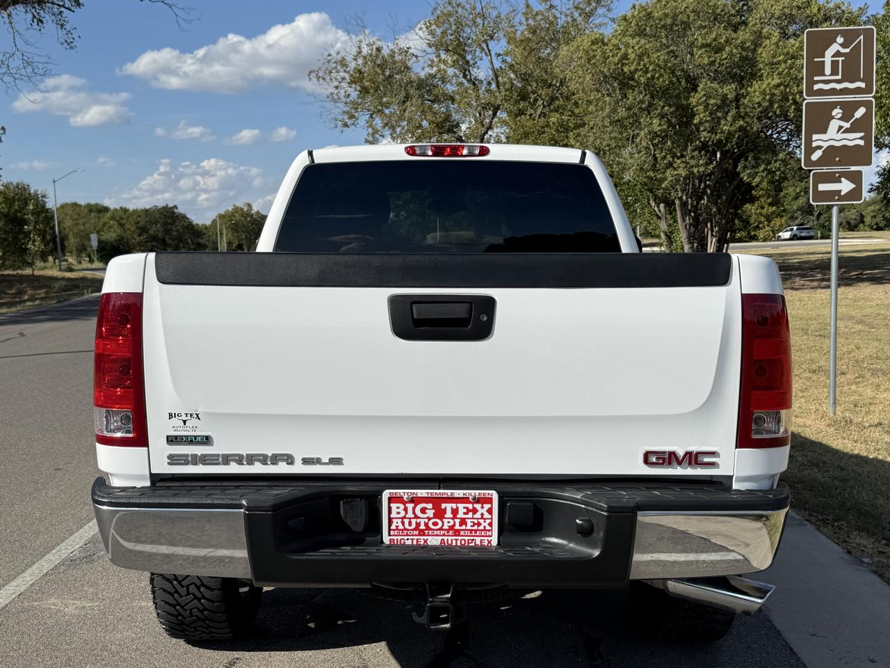 GMC Sierra 1500 SLE Ext. Cab 2WD 2010