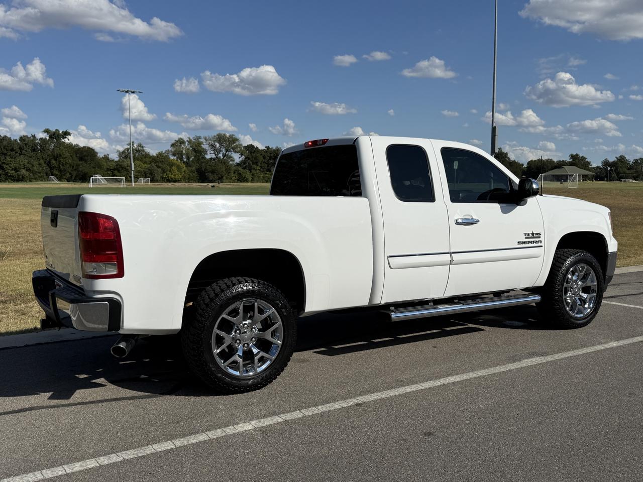 GMC Sierra 1500 SLE Ext. Cab 2WD 2010