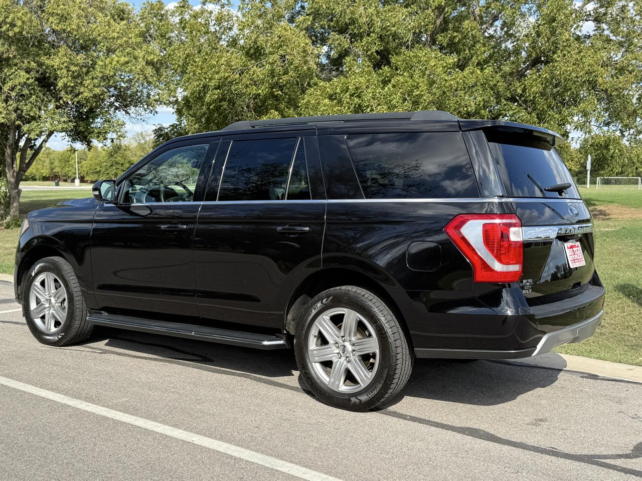2019 Ford Expedition XLT - Photo 6