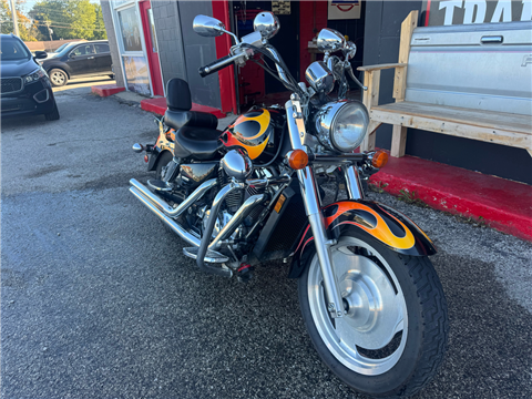 2007 Honda VT1100C2 