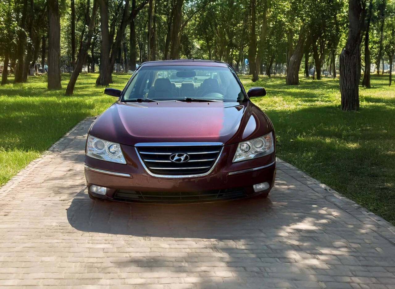 Hyundai Sonata SE V6 2010