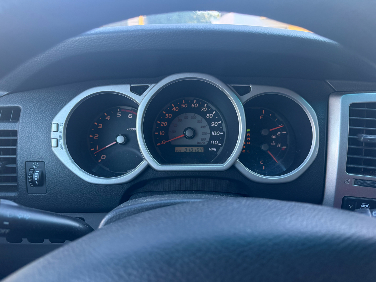 Toyota 4Runner SR5 2WD 2003