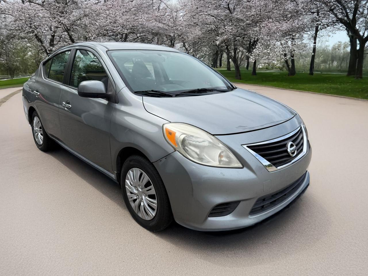 2013 Nissan Versa 1.6 S 4A