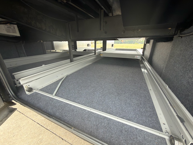 Tiffin Motorhomes Allegro Bus  2016