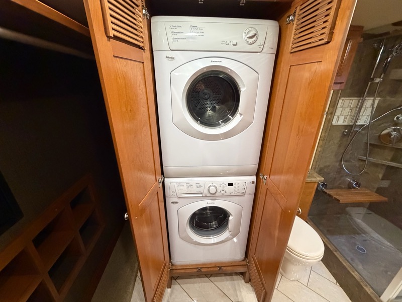 Tiffin Motorhomes Allegro Bus  2016