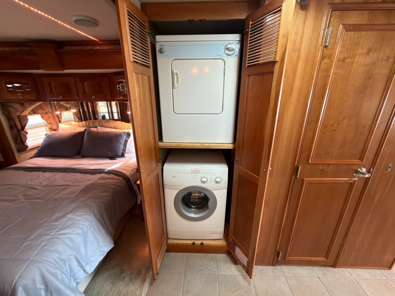 Newmar Dutch Star  2007