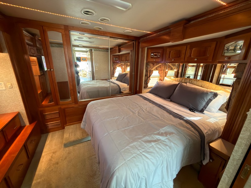 Newmar Dutch Star  2007