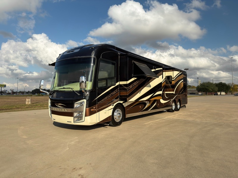 2018 Entegra Coach Anthem 